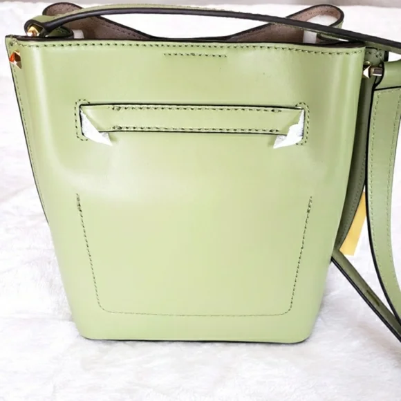MICHAEL KORS Hamilton Legacy Medium Leather Messenger Bucket Bag - Picture 2 of 16